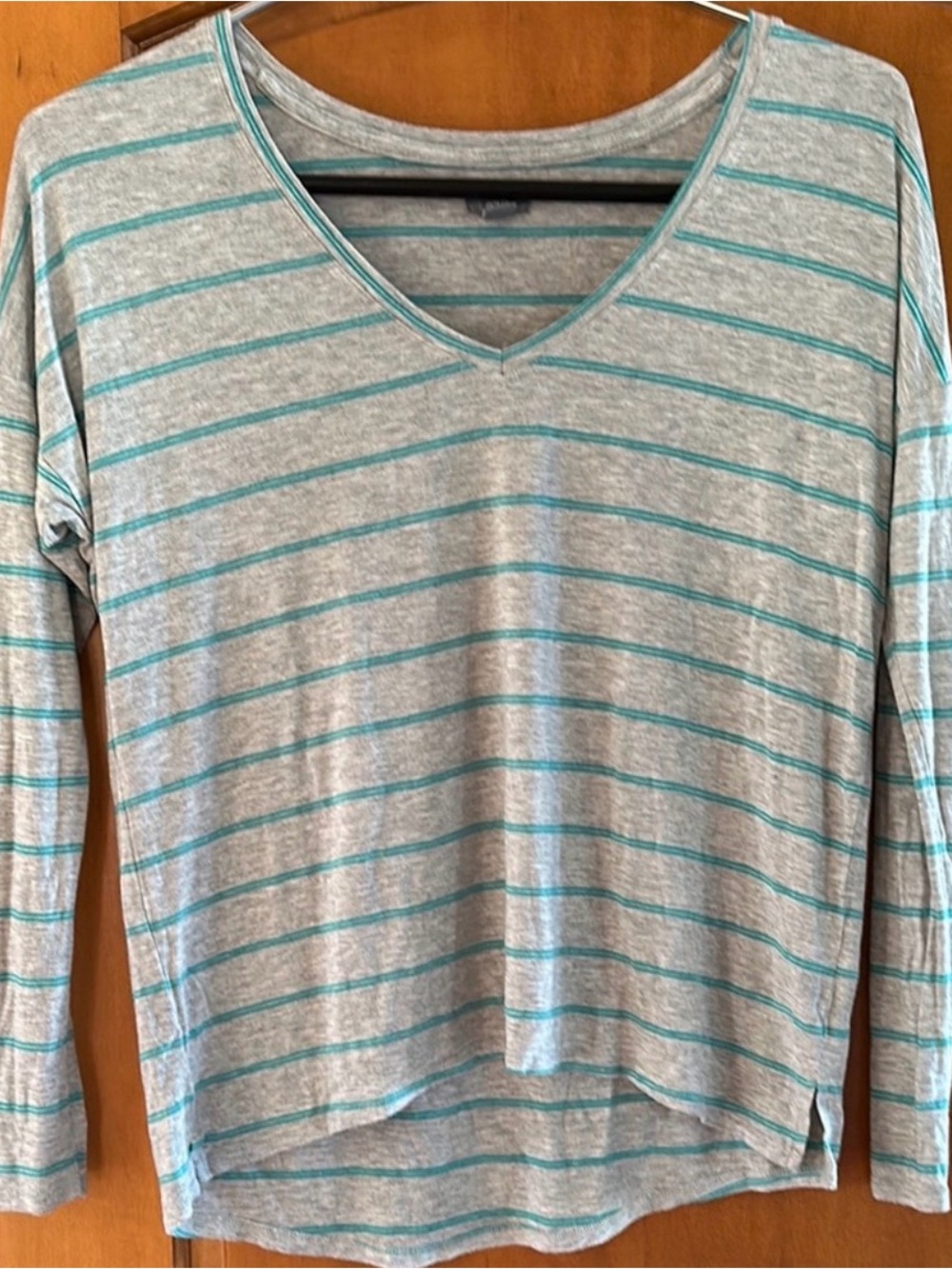 Aerie Heather Gray Teal Striped V-Neck Long Sleeve XS